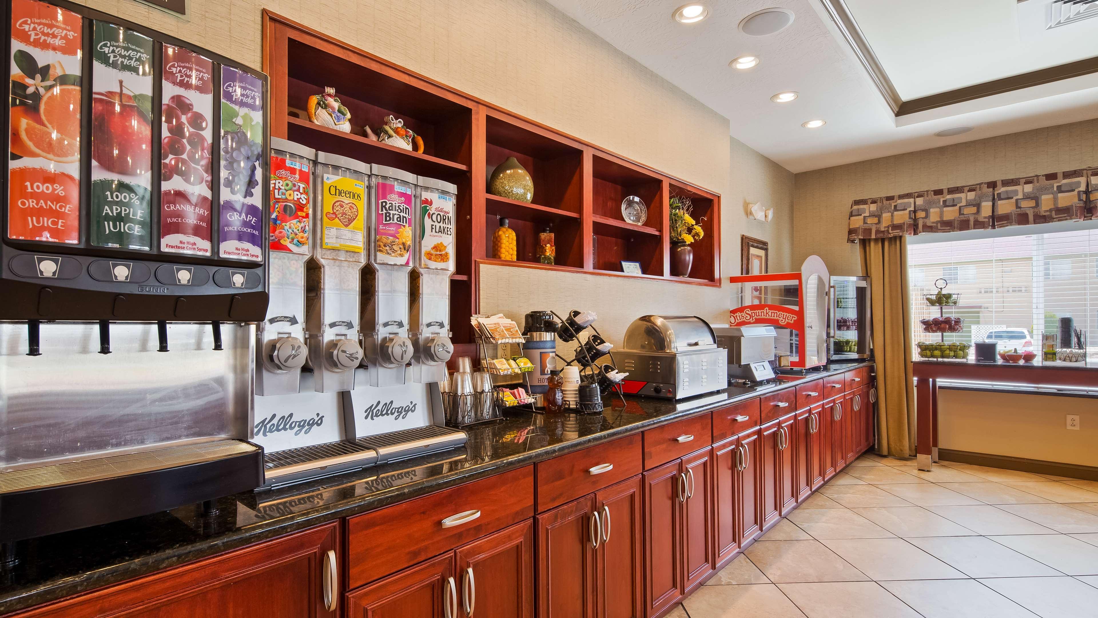Best Western Plus Montezuma Inn And Suites Las Vegas Eksteriør billede